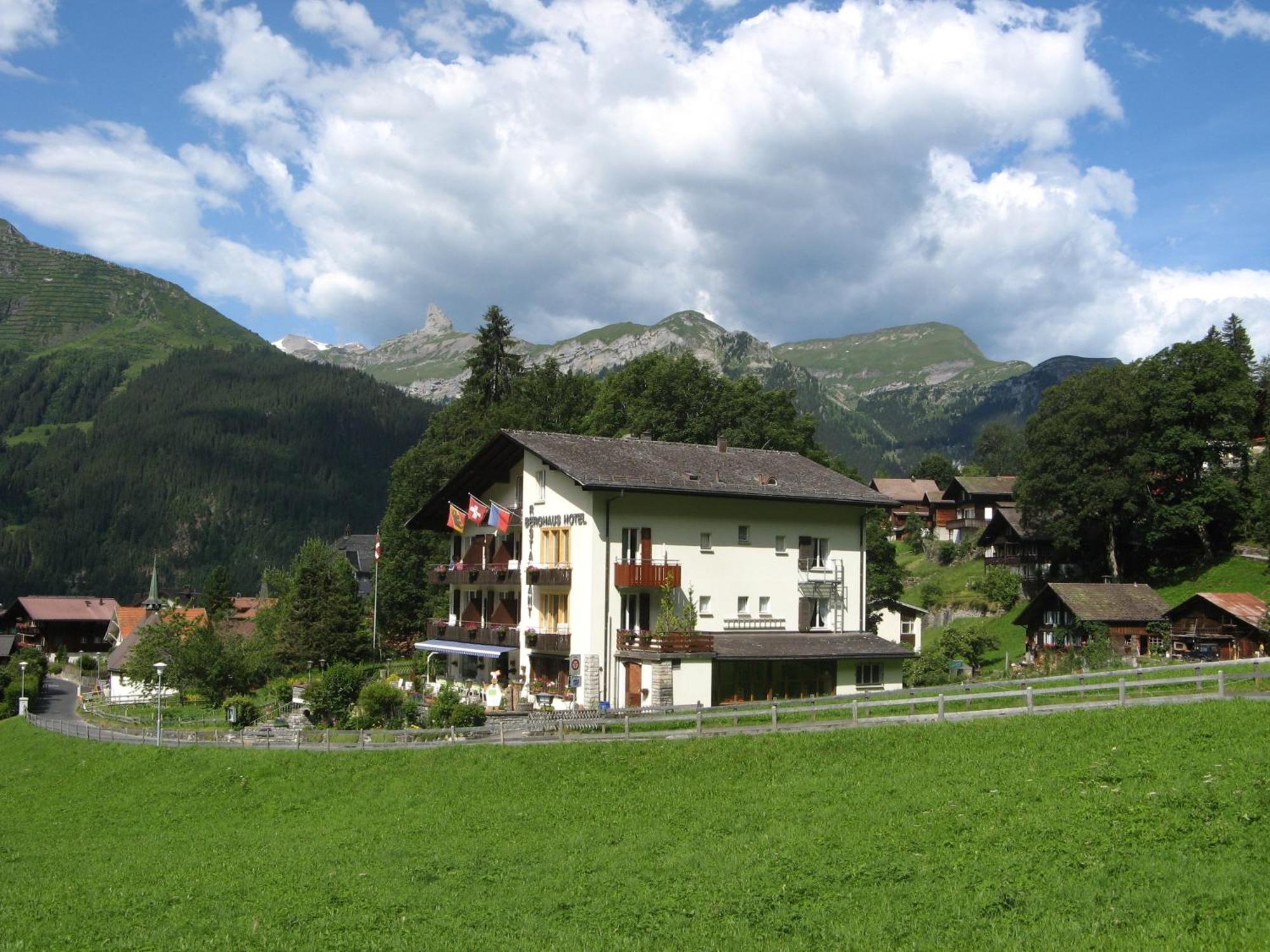 Hotel Berghaus Wengen Extérieur photo