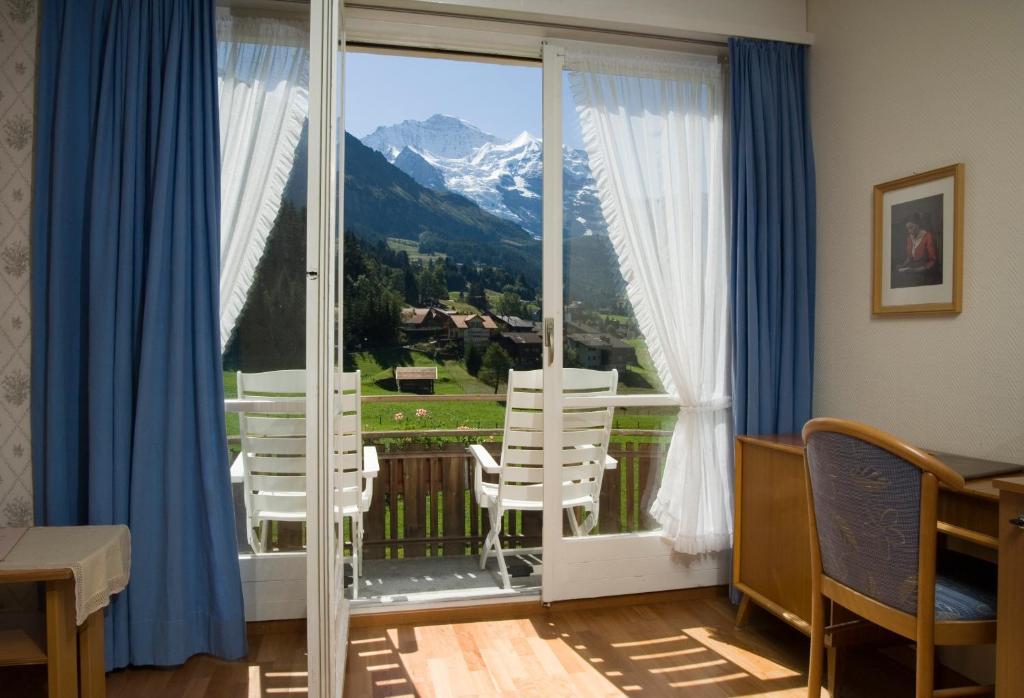 Hotel Berghaus Wengen Chambre photo