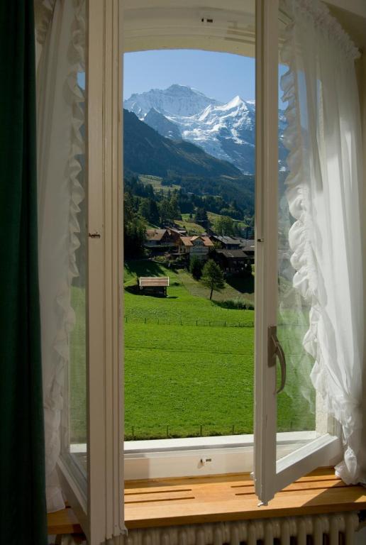 Hotel Berghaus Wengen Extérieur photo